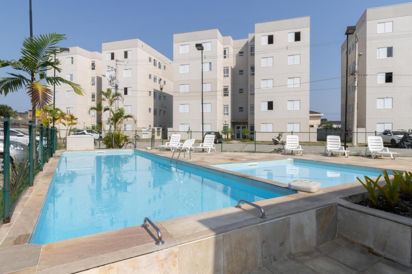 Apto C Piscina E Wifi Na Da Enseada -guaruja * Guaruja